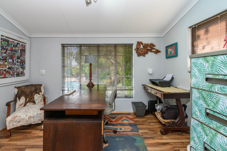 4 Bedroom Property for Sale in Vanes Estate Eastern Cape